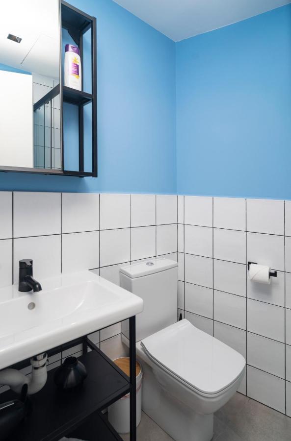 Caliu Apartments Barcelona - Camp Nou L'Hospitalet de Llobregat Exteriör bild