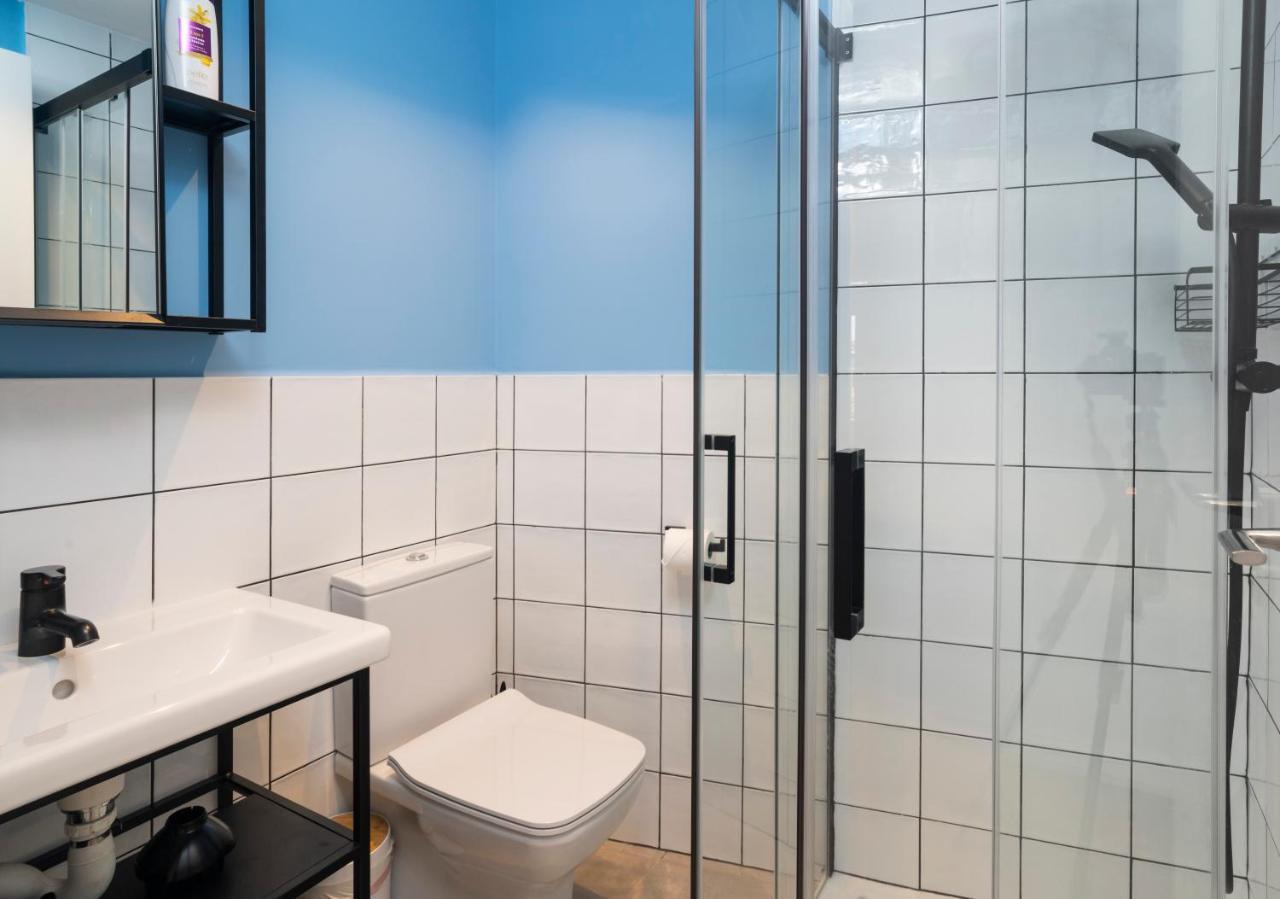 Caliu Apartments Barcelona - Camp Nou L'Hospitalet de Llobregat Exteriör bild